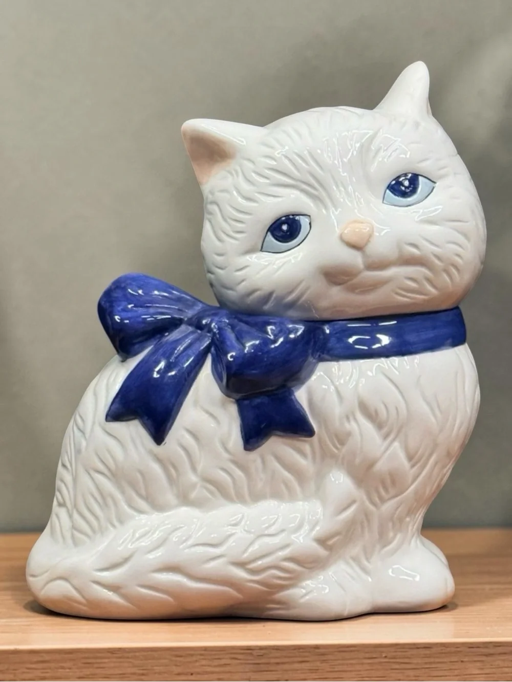 White Cat Cookie Jar